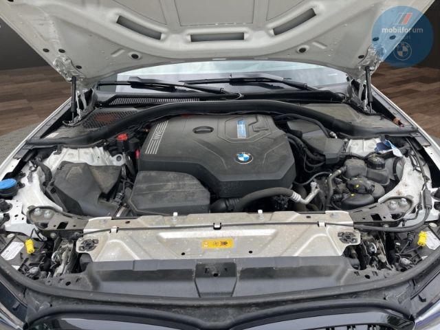 BMW 330 e xDrive M-Sport Pro LCI ACC AHK HUD HiFi