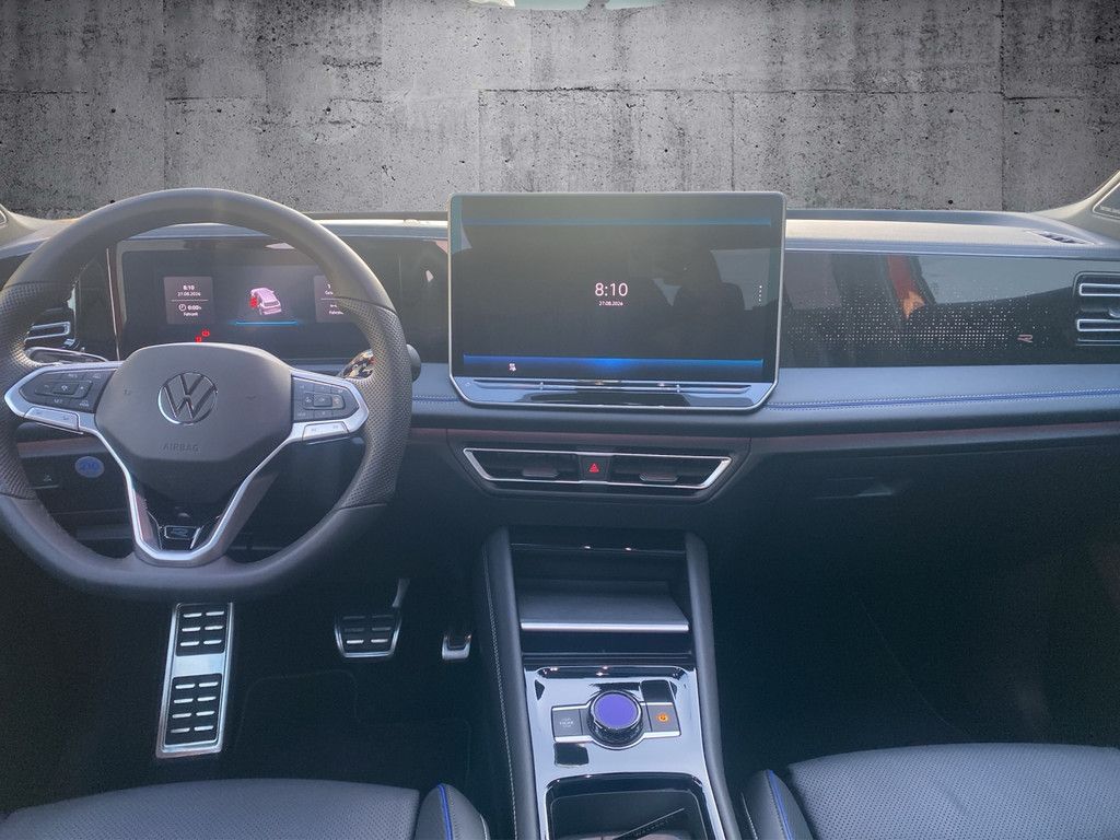 Volkswagen Tiguan 1.5 TSI eHybrid R-Line DSG AHK+PANO+RFK+M