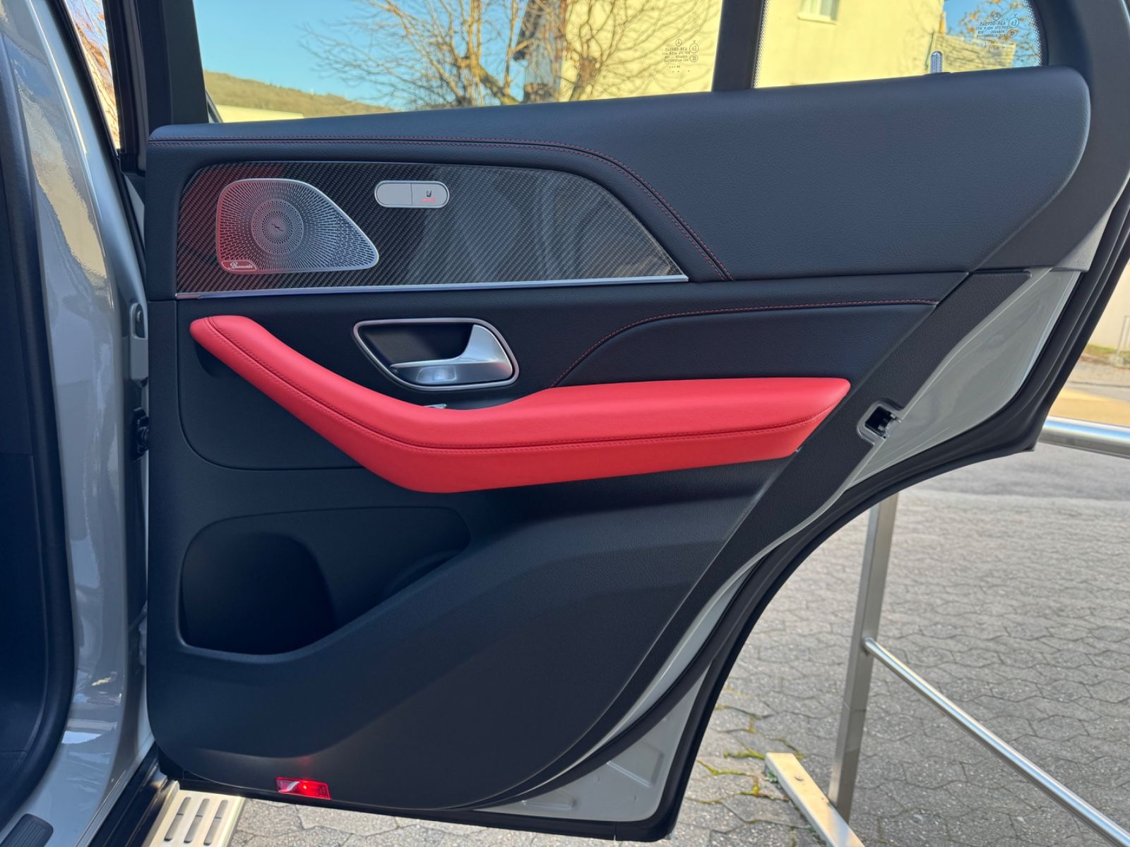 Mercedes-Benz COUPÉ|ROT|MY26|CARBON|BURMESTER|HEAD-UP|MASSAGE|