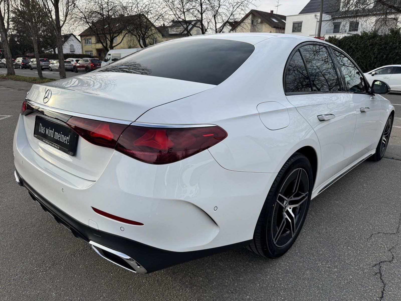 Mercedes-Benz E 220 d AMG - Samsaru's Car Outlet
