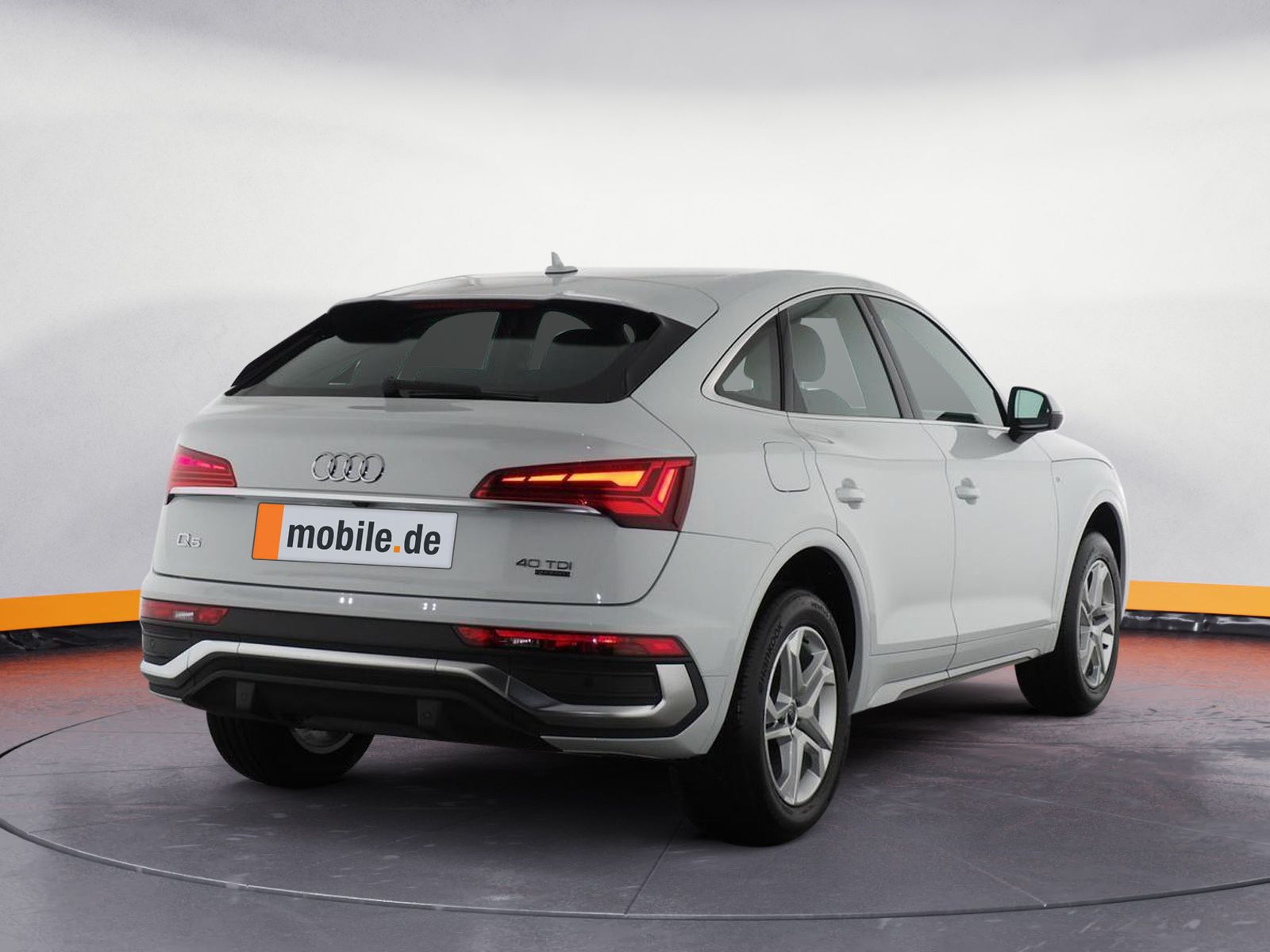 Audi Q5 Sportback S line 40 TDI quattro S tronic - Samsaru's Car Outlet
