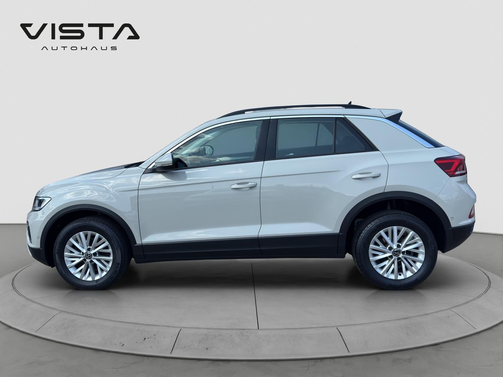 Volkswagen T-Roc Life 2.0 TDI - Samsaru's Car Outlet