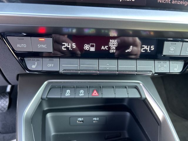 Audi A3 Sportback 35 TDI S-LINE+S-TRONIC+LED+NAVI+ACC