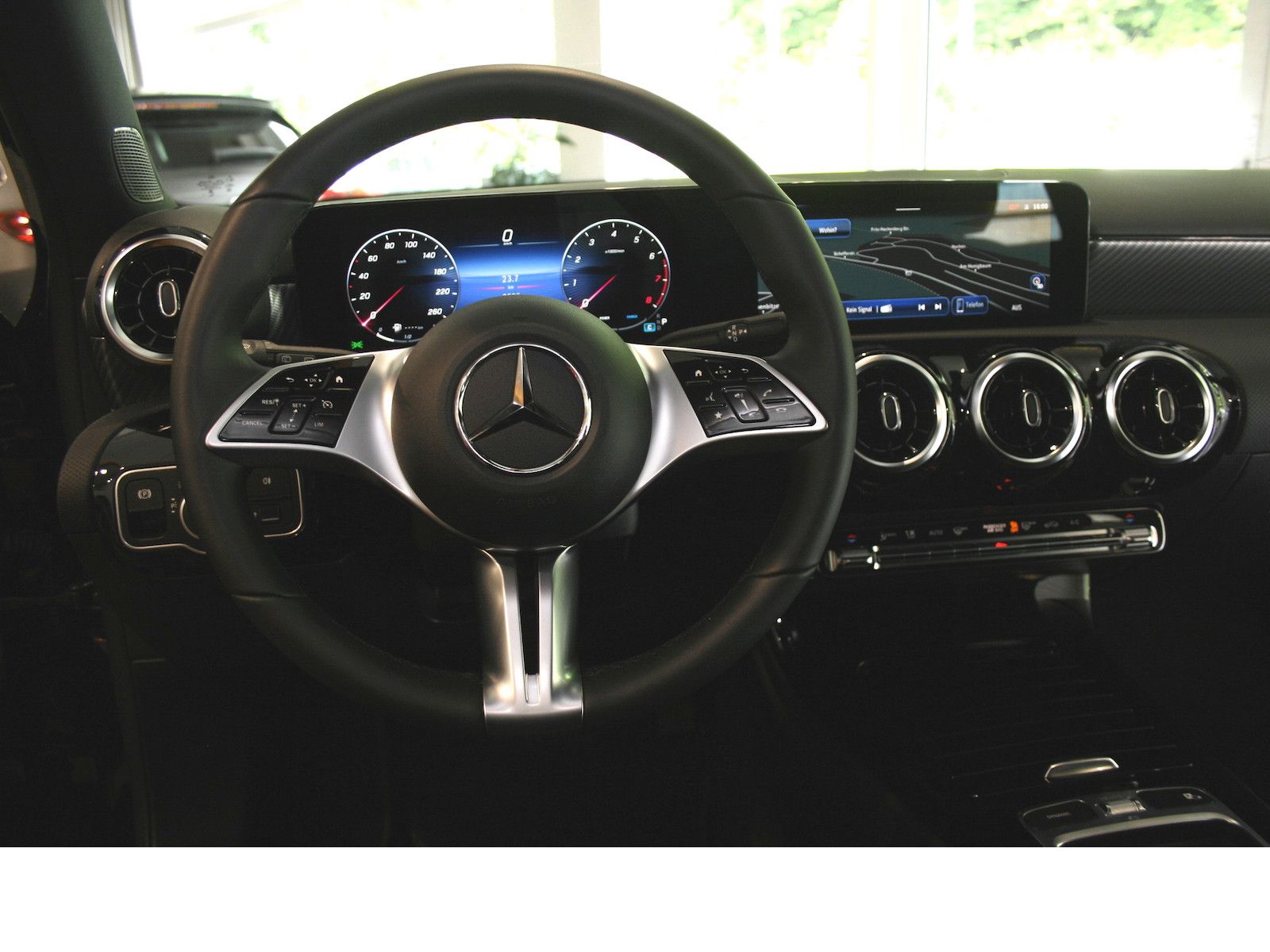 Mercedes-Benz A 180 d Progres. Line Advanced - Samsaru's Car Outlet