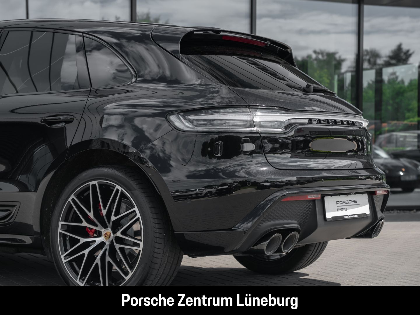 Porsche Macan GTS - Samsaru's Car Outlet