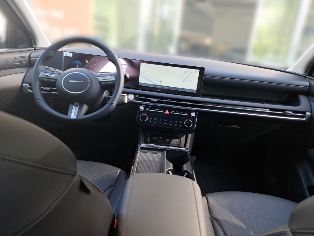 Hyundai TUCSON 1.6 T-GDi Plug-in-Hybrid 4WD Prime - Samsaru's Car Outlet
