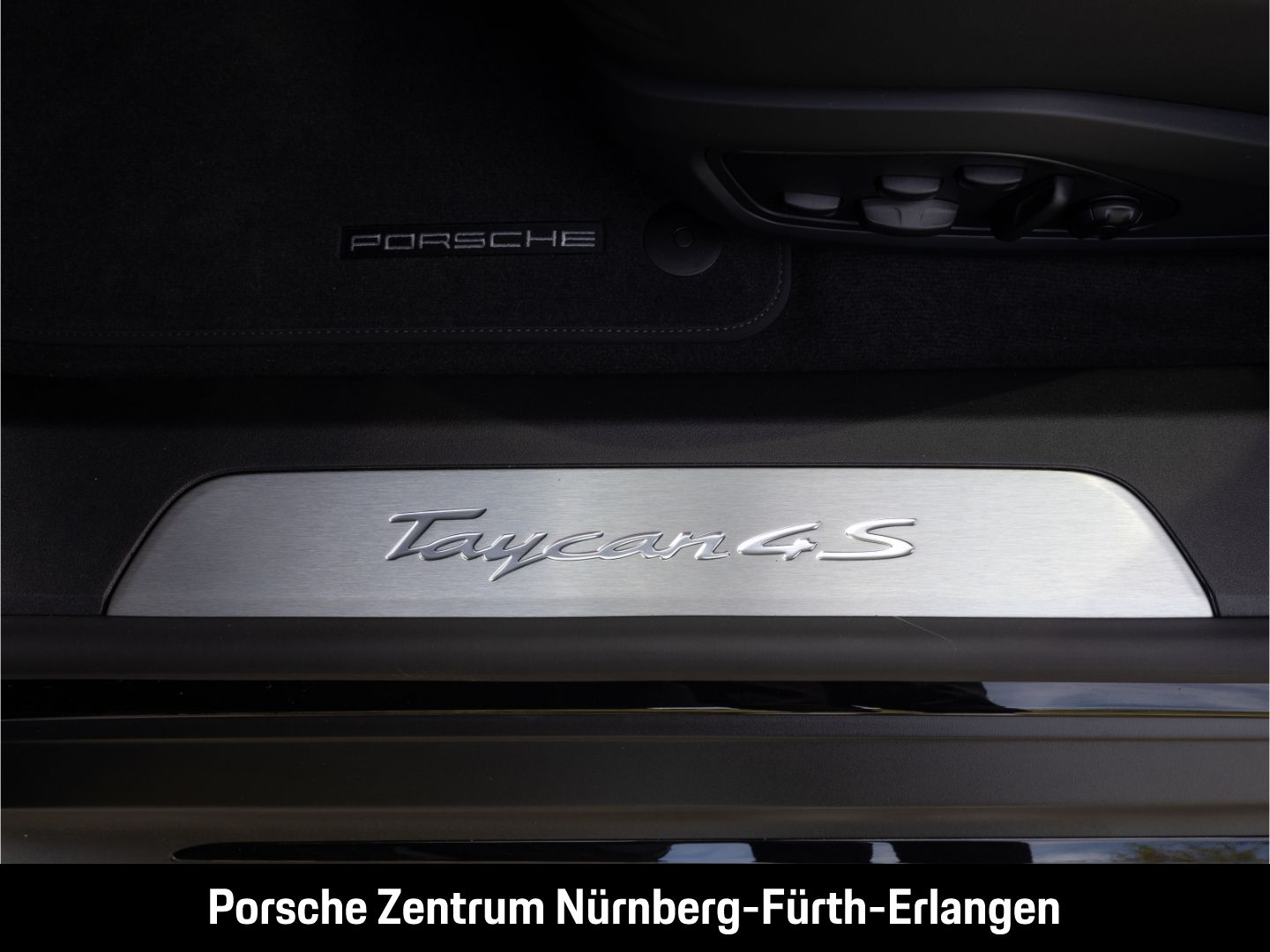 Porsche Taycan 4S Sport Turismo InnoDrive HUD HD-Matrix-