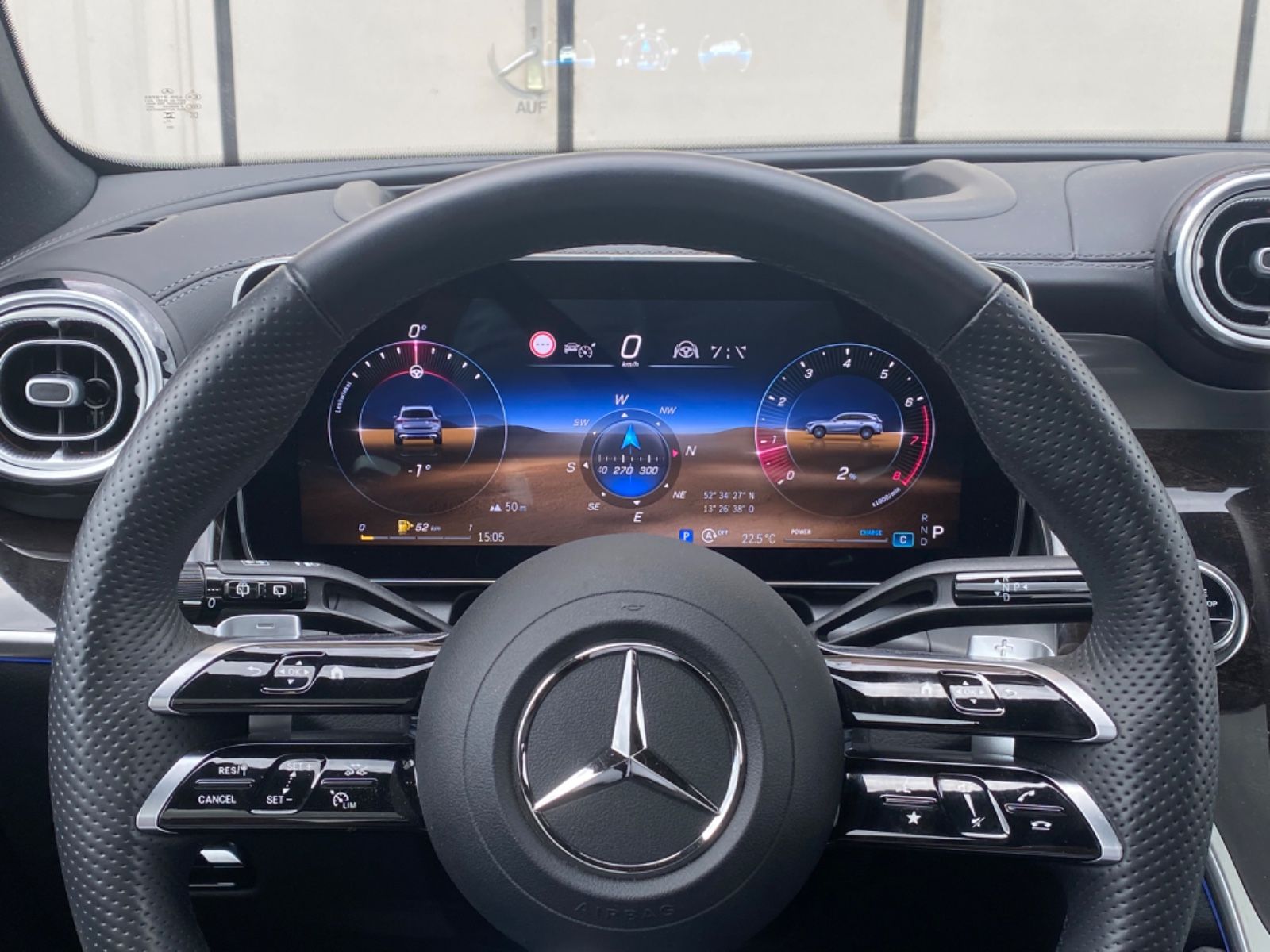 Mercedes-Benz GLC200 AMG 4M_Pano_HuD_Memory_Keyless_Distro_360