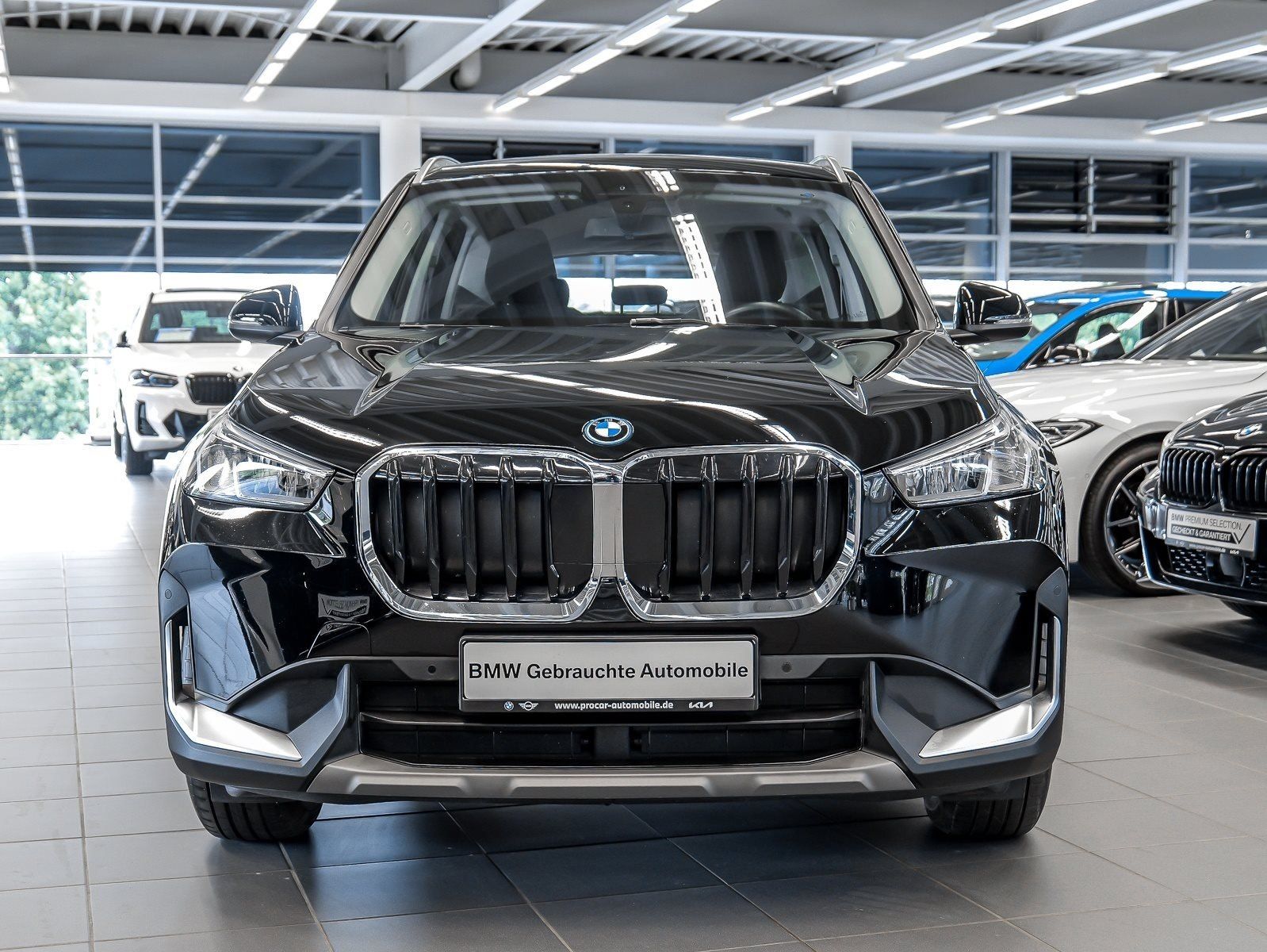 BMW X1 xDrive25e RFK - Samsaru's Car Outlet