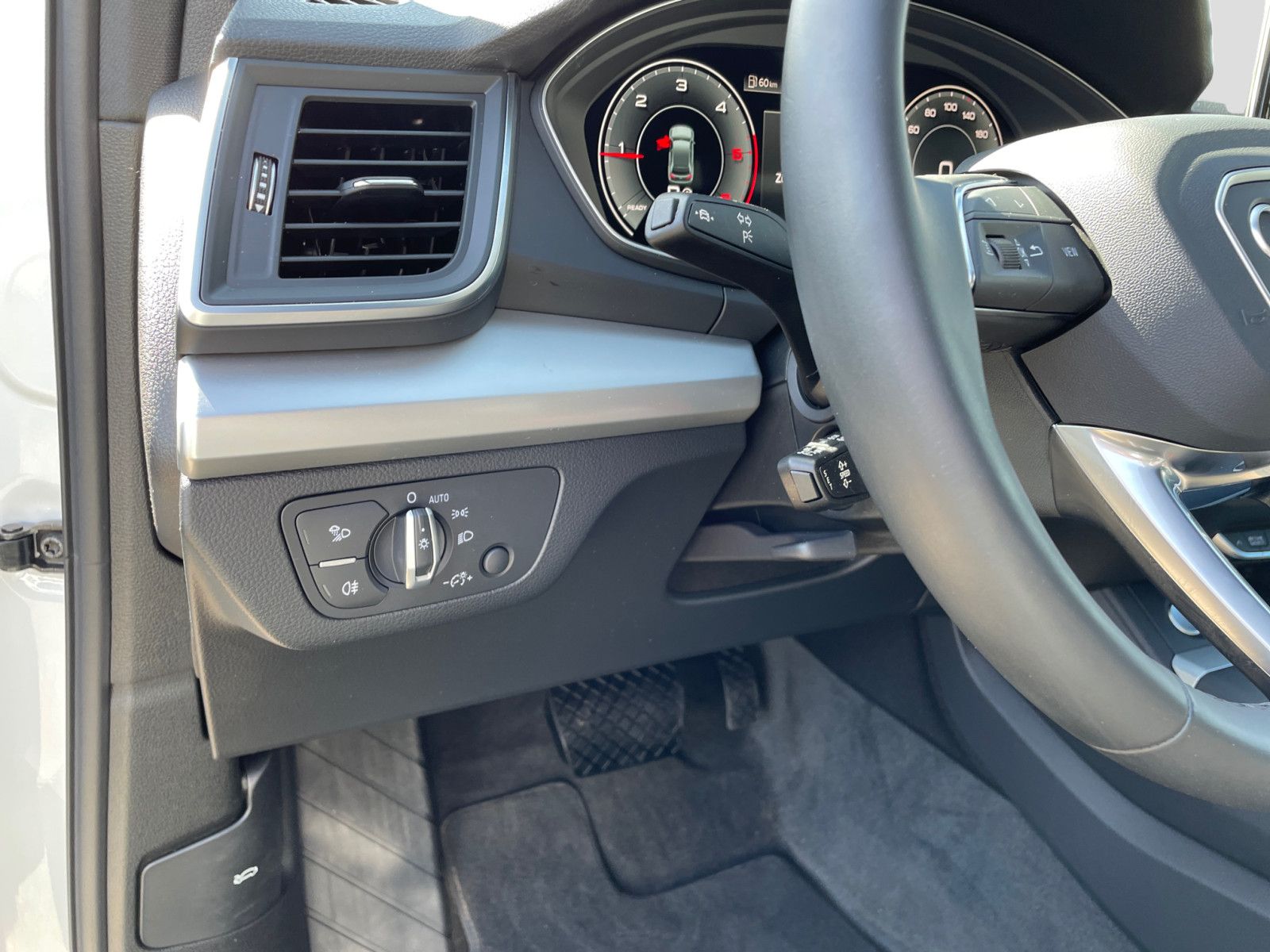 Audi Q5 40TDI quattro S-line s-tronic Navi AHK
