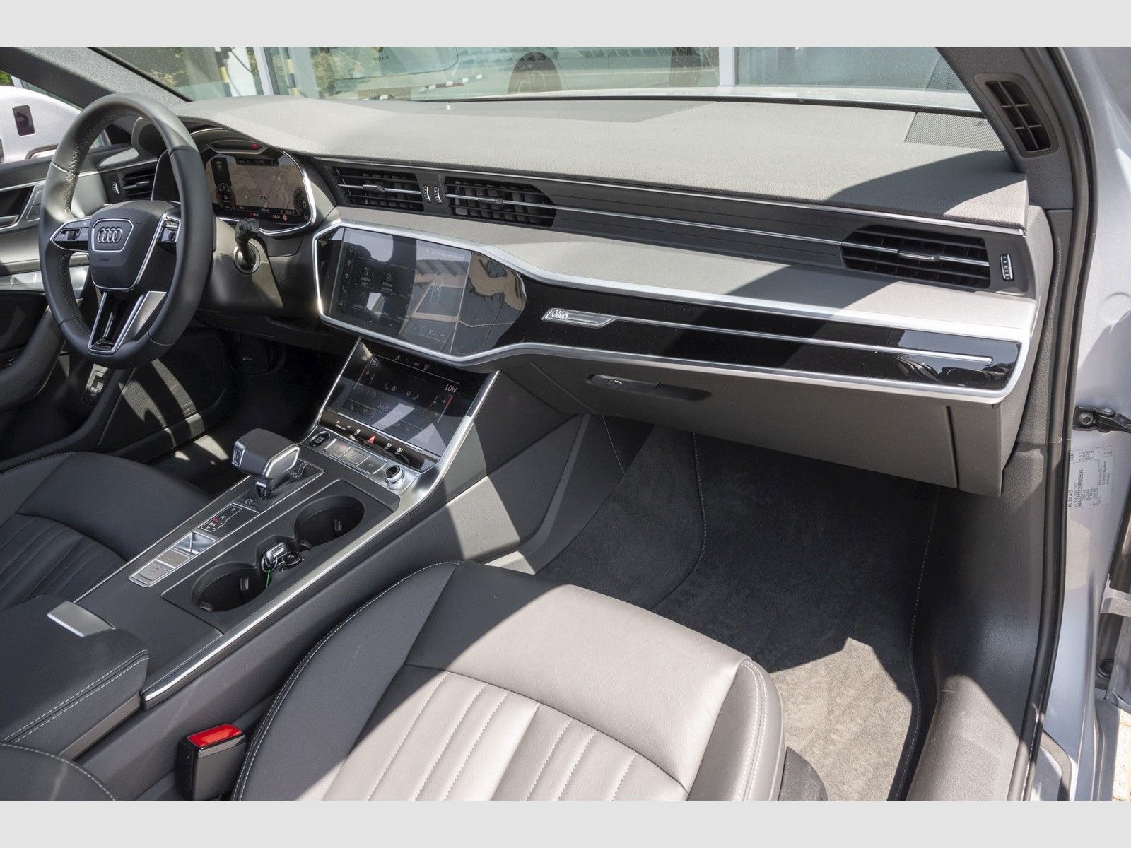 Audi A6 Avant 40 TDI S line - Samsaru's Car Outlet
