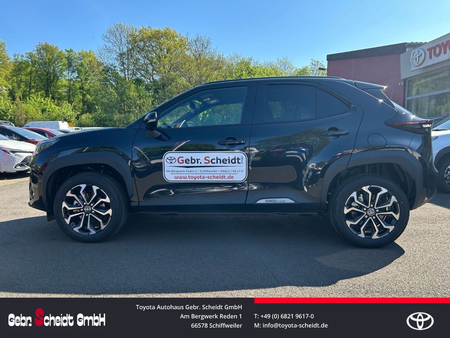 Toyota Yaris Cross Hybrid 1,99% Finanzierung Team D 1.5
