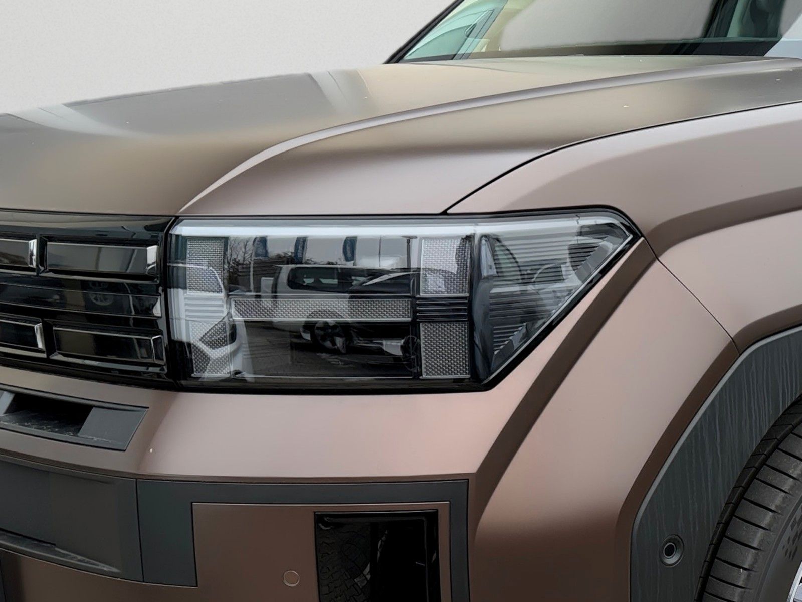 Hyundai Santa Fe 1.6 T-GDI PHEV 4WD Signature - Samsaru's Car Outlet