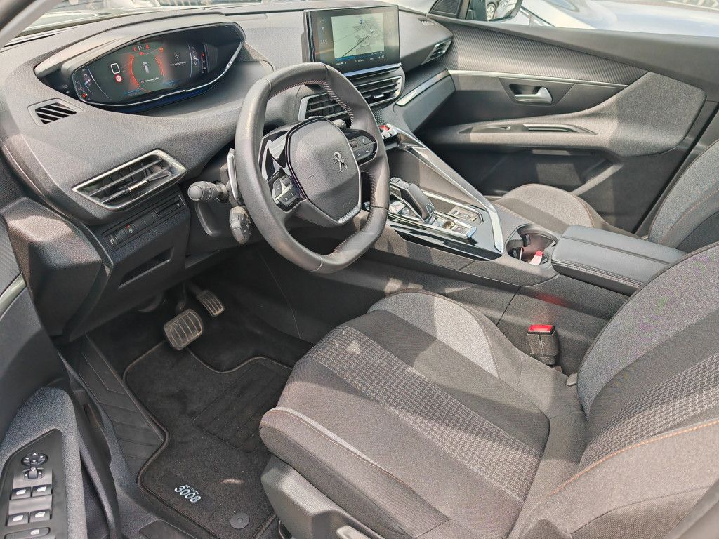 Peugeot 3008 PureTech 130 EAT8 - Samsaru's Car Outlet