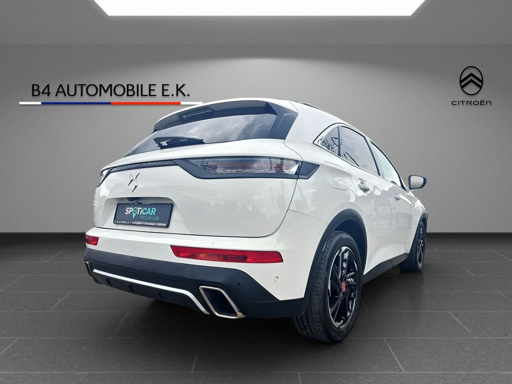 DS Automobiles DS 7 Crossback E-Tense 225 Performance Line +