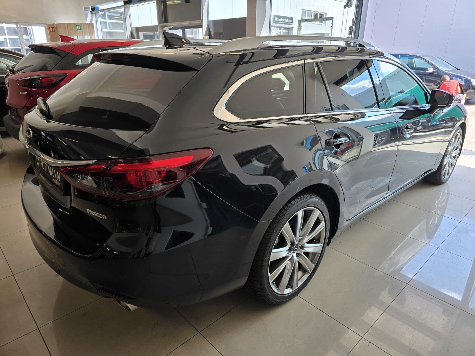 Mazda 6 Kombi Exclusive-Line *HUD*BOSE*SB*LEDER*360°