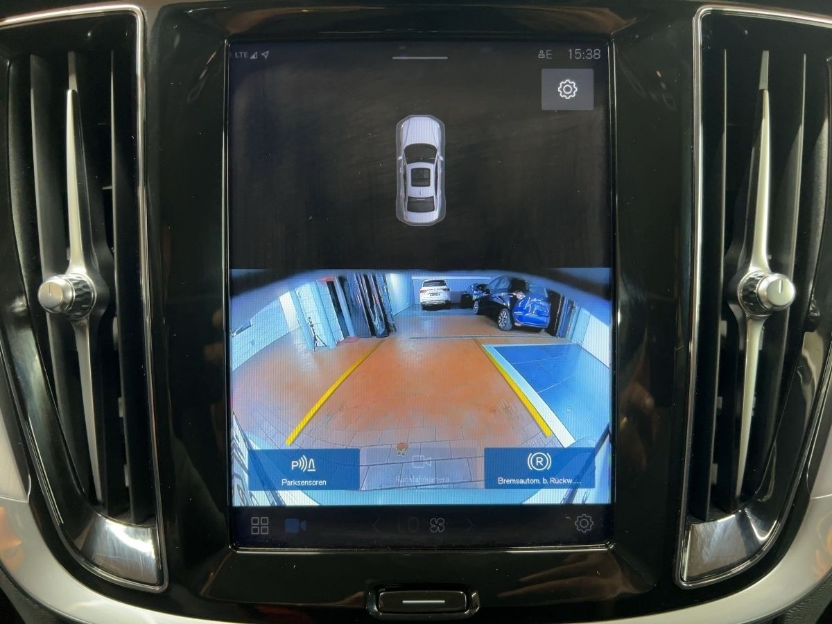 Volvo S60 INSCRIPTION B4