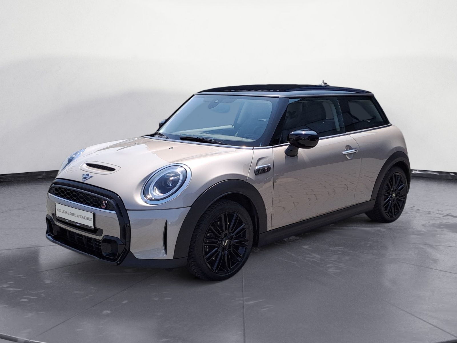 MINI Cooper S Classic - Samsaru's Car Outlet