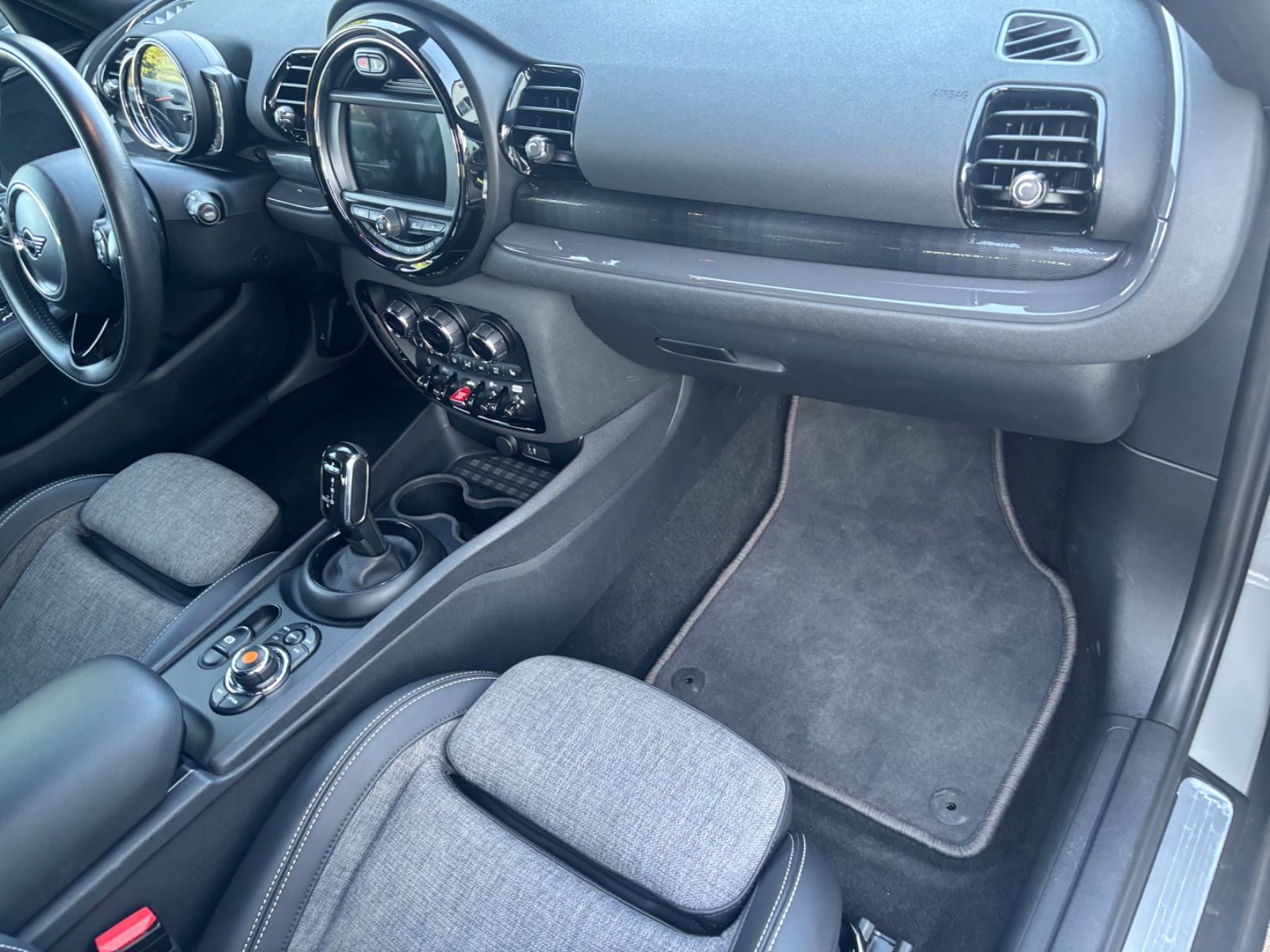 MINI One Clubman - Samsaru's Car Outlet