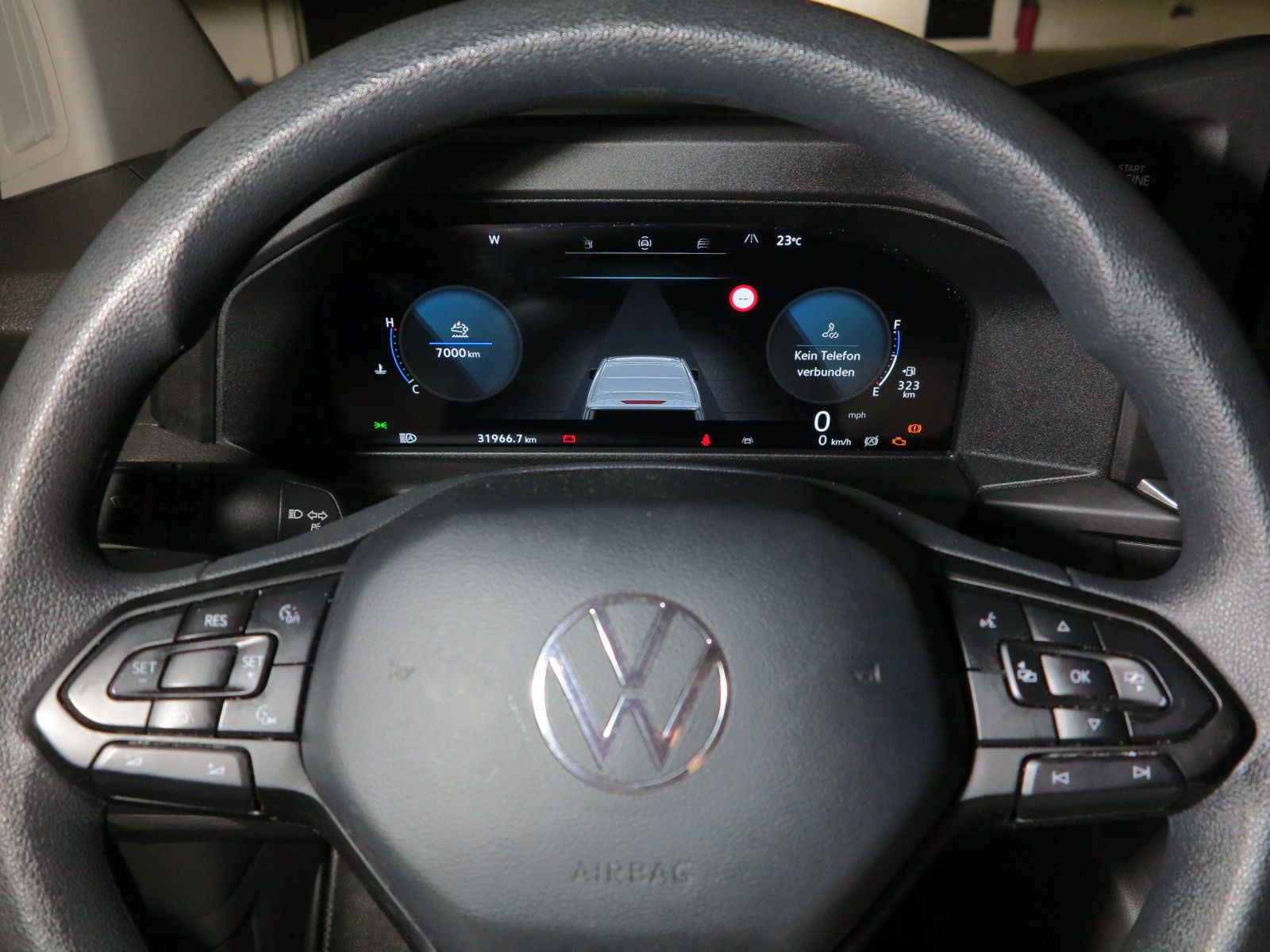 Volkswagen T7 Transporter Kasten TDI2.0 SCR Lang 3Si FlüTür