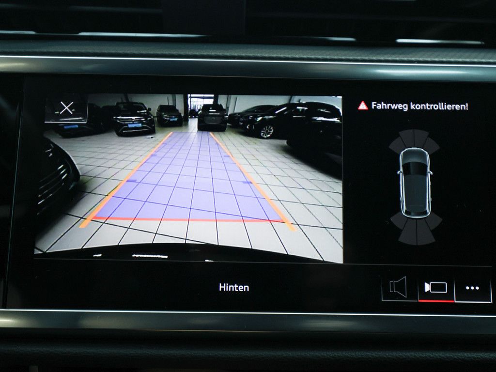 Audi Q3 S line 35 TDI quattro S tronic - Samsaru's Car Outlet