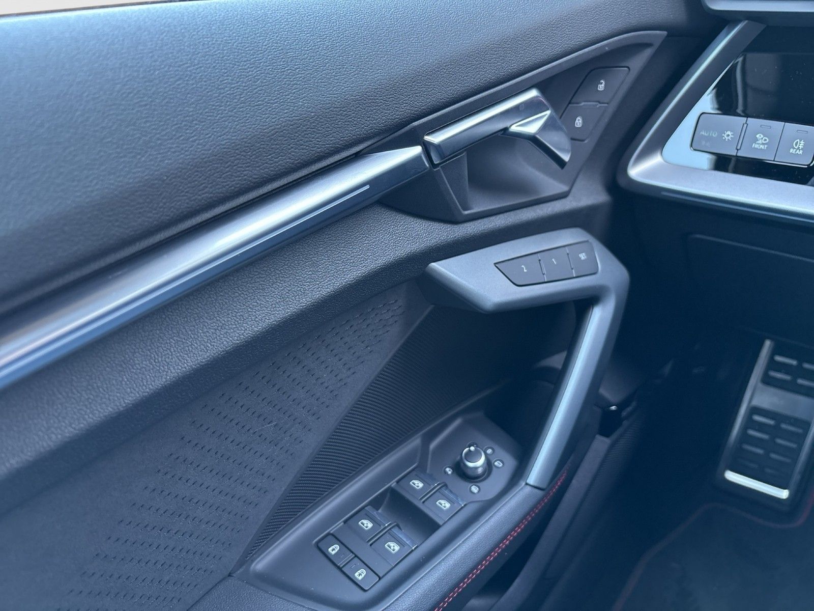 Audi A3 Sportback quattro S LINE STANDHZ. SONOS AHK