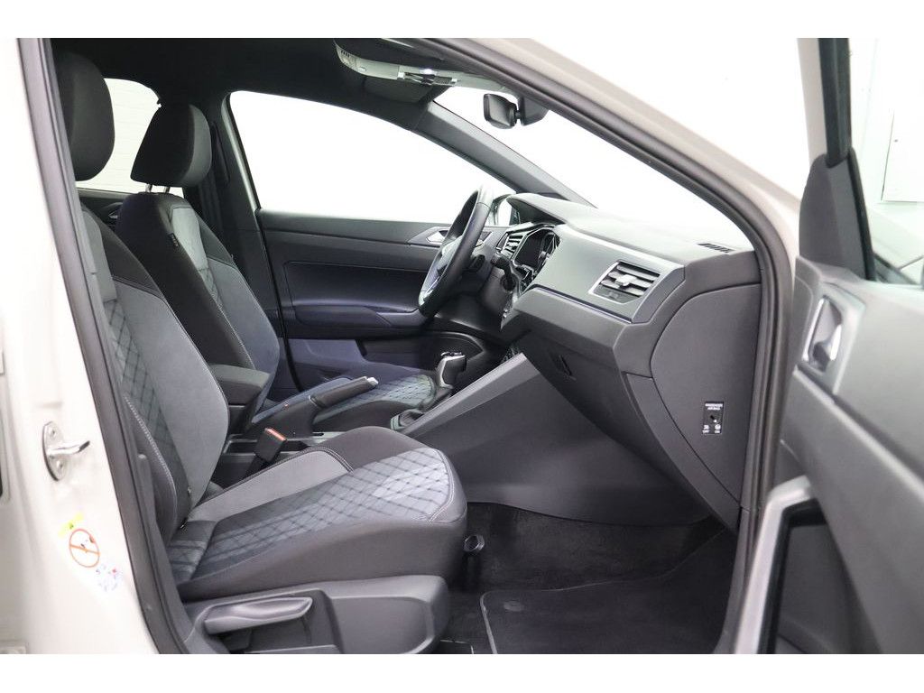 Volkswagen Polo VI 1.0 TSI R-Line DSG,Navi,Matrix,RFK