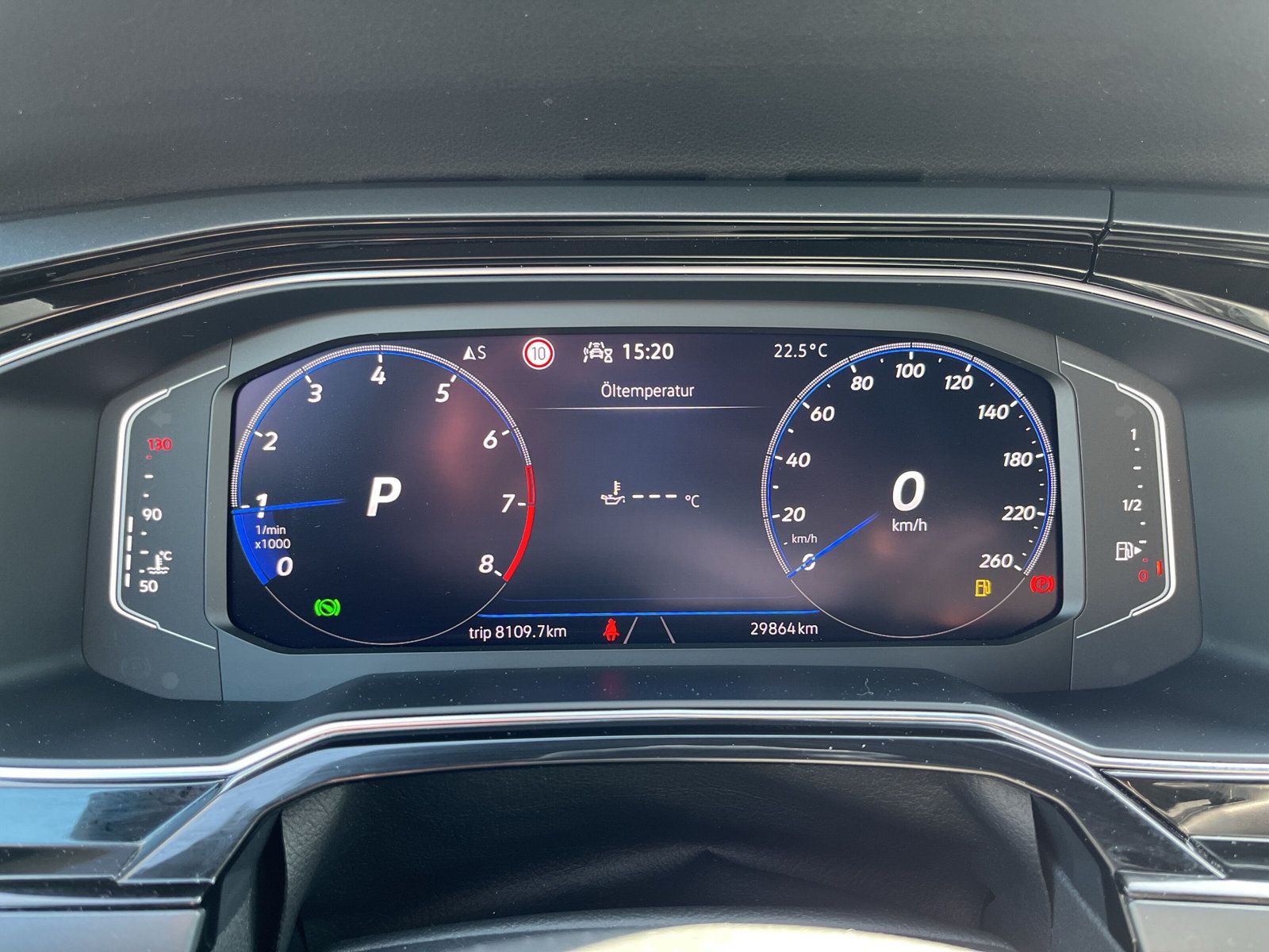 Volkswagen Taigo 1.0 TSI DSG R-Line - Samsaru's Car Outlet