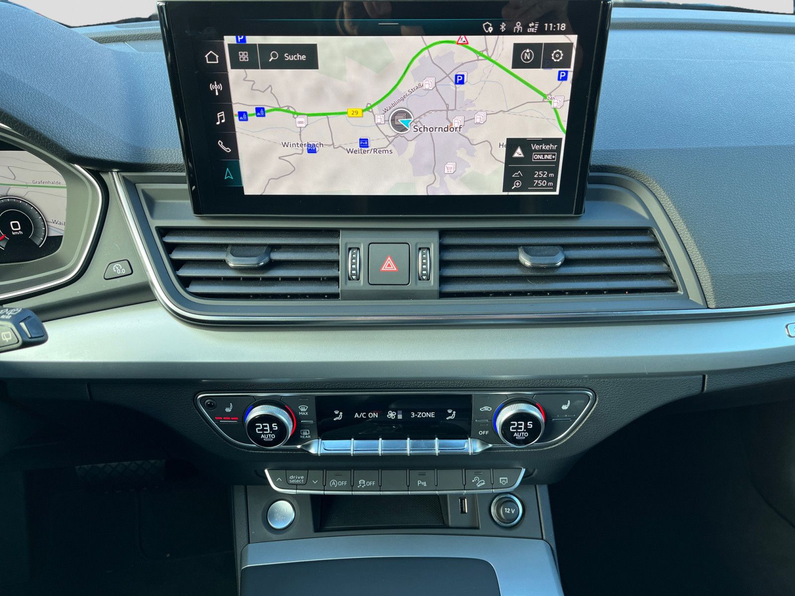 Audi Q5 40 TDI quattro s-line s-tronic - Samsaru's Car Outlet
