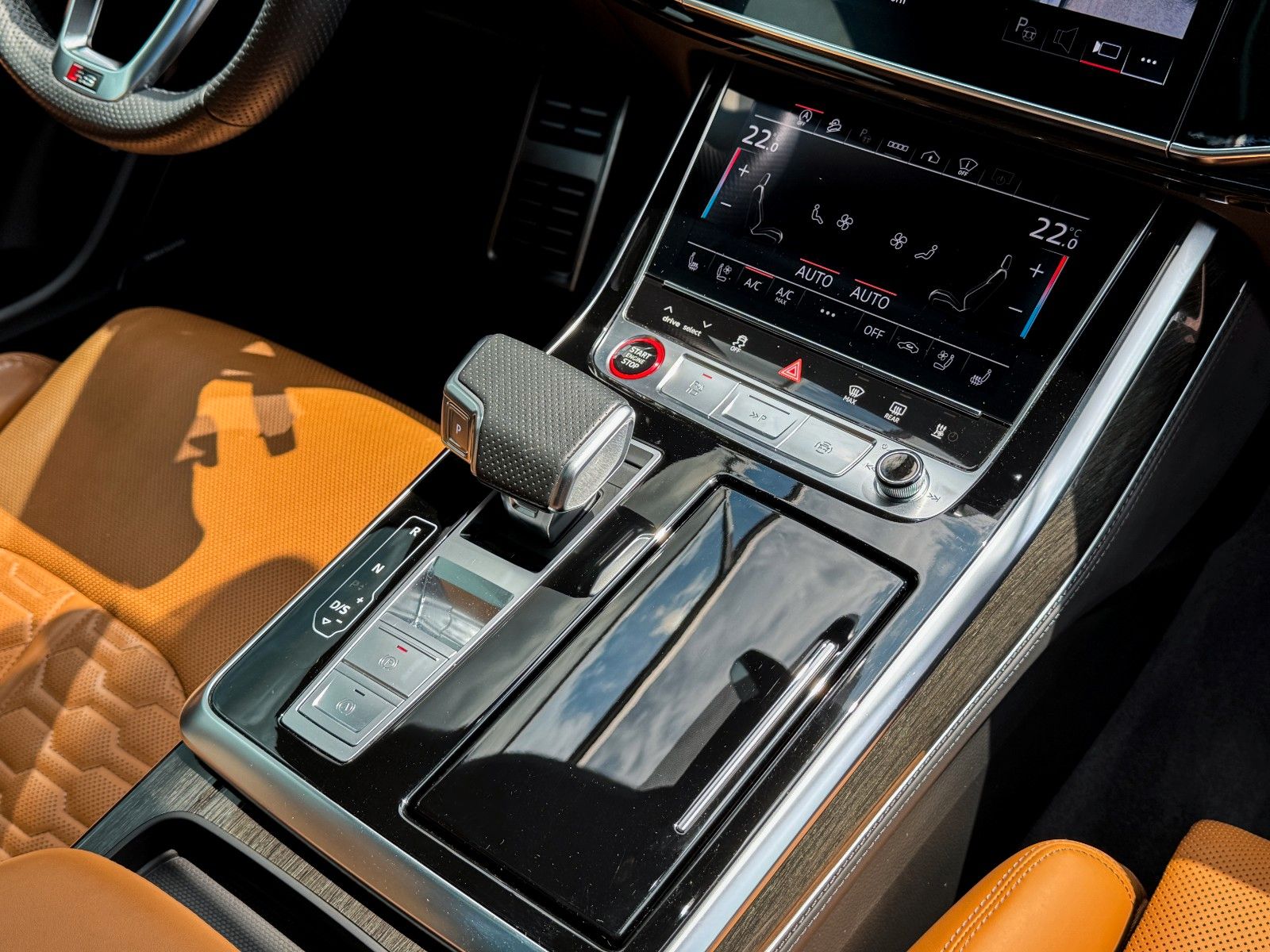 Audi RSQ8 4.0 TFSI quattro*Keramik*Pano*B&O*VOLL*