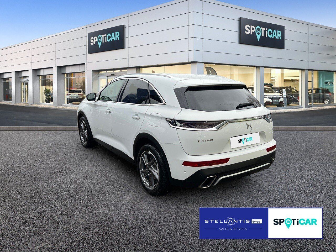 DS Automobiles DS 7 E-Tense 225 Hybrid Rivoli