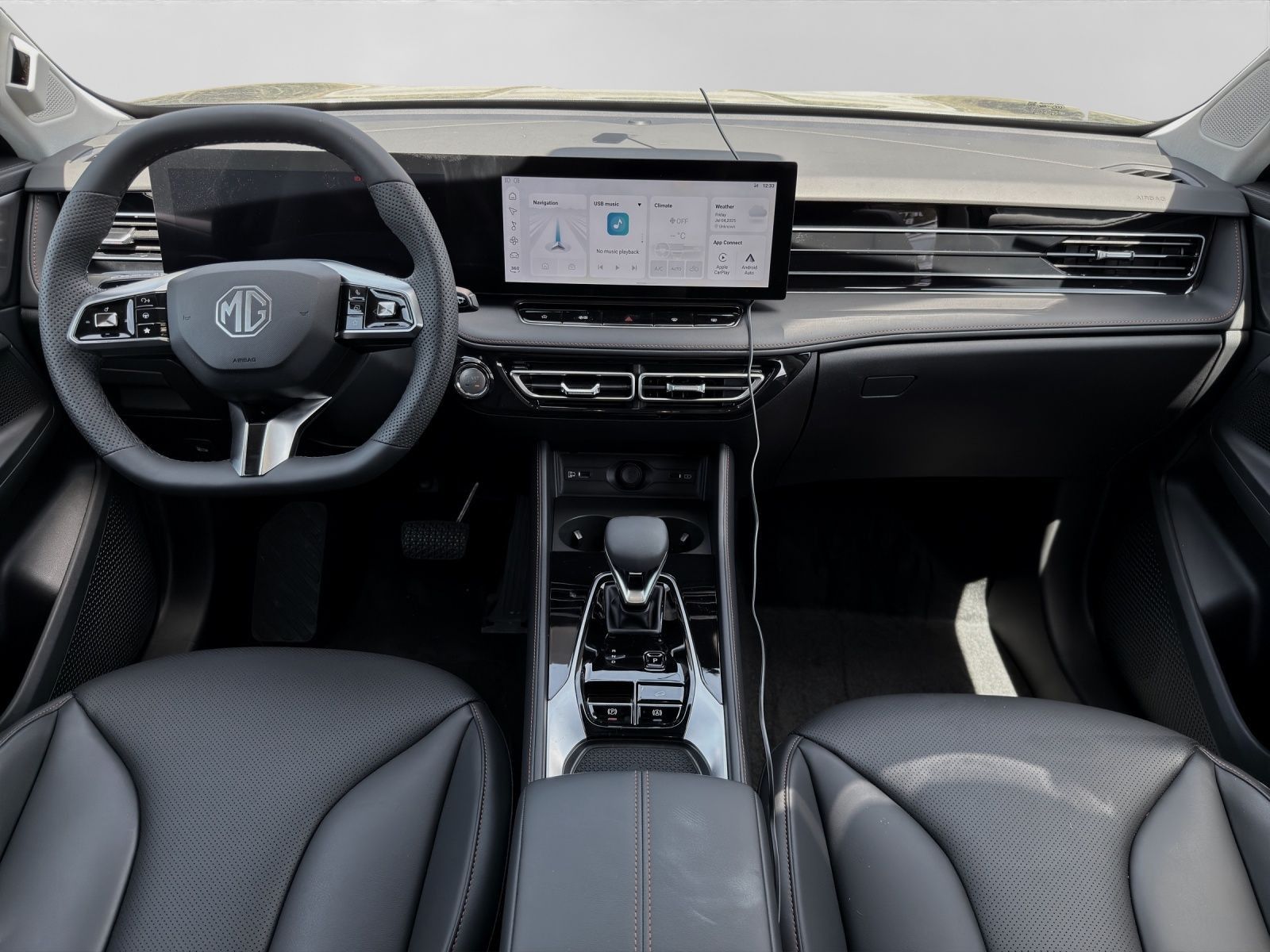 MG HS PHEV 1.5 Luxury Allwetter Reifen *Finanzierun