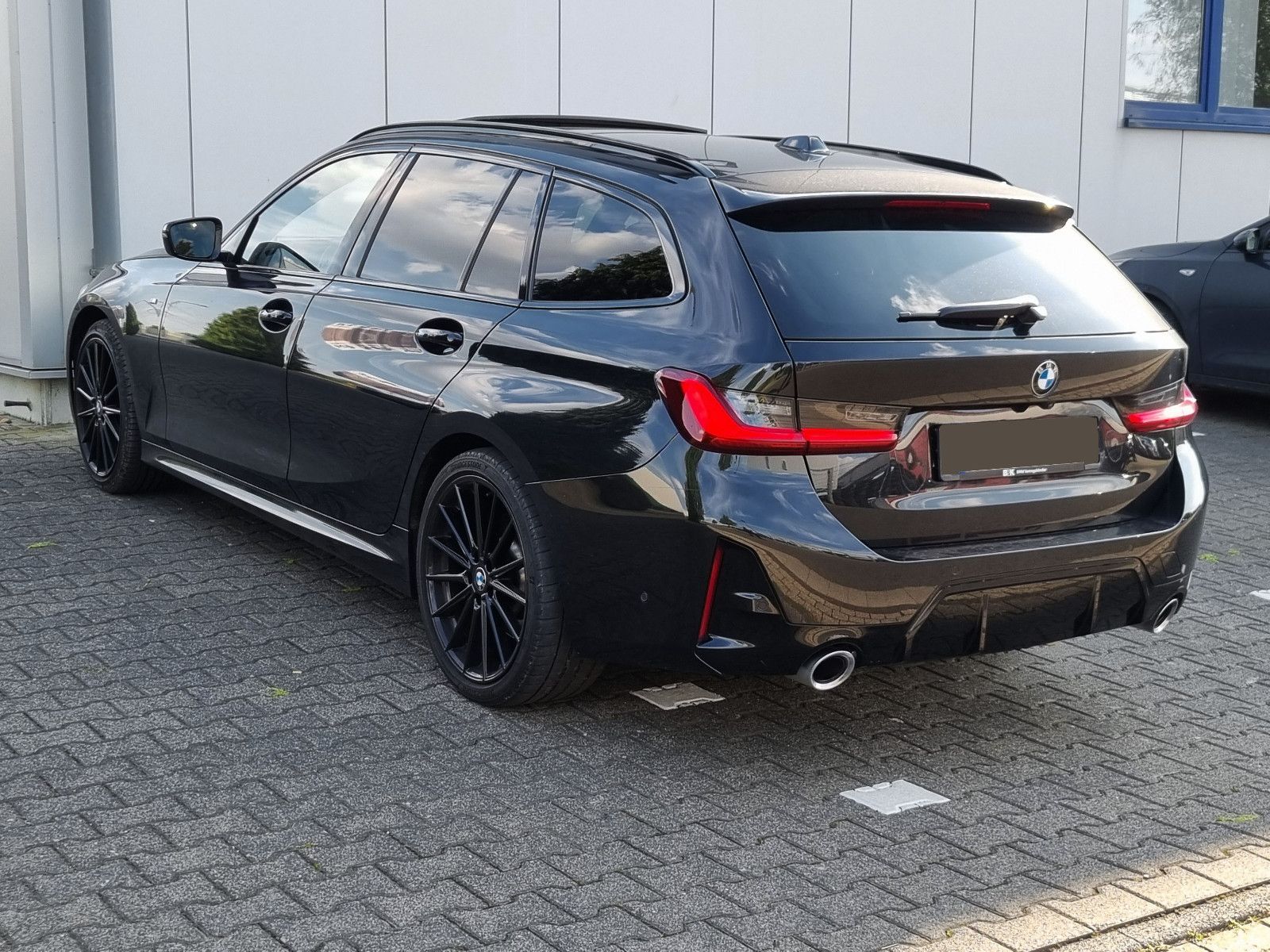 BMW 330xd M-SPORT - Samsaru's Car Outlet