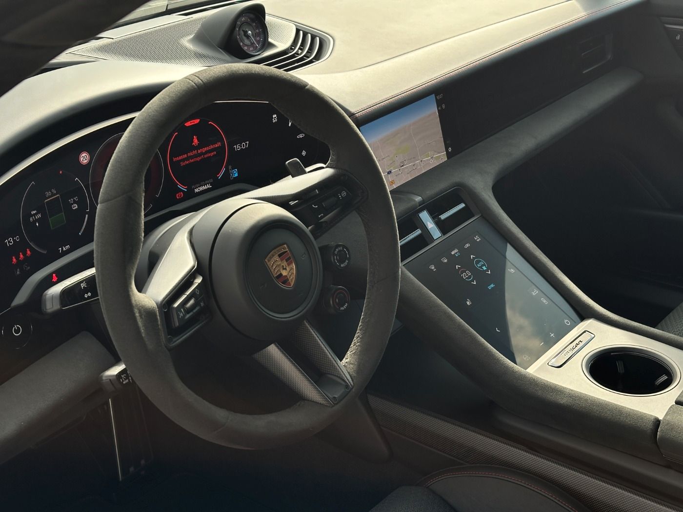 Porsche Taycan GTS PANO Soft-Close HEAD-Up