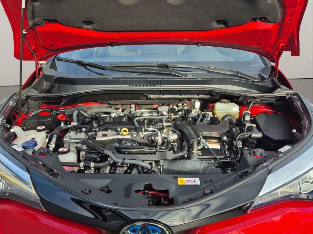Toyota C-HR 2.0 Hybrid Team Deutschland
