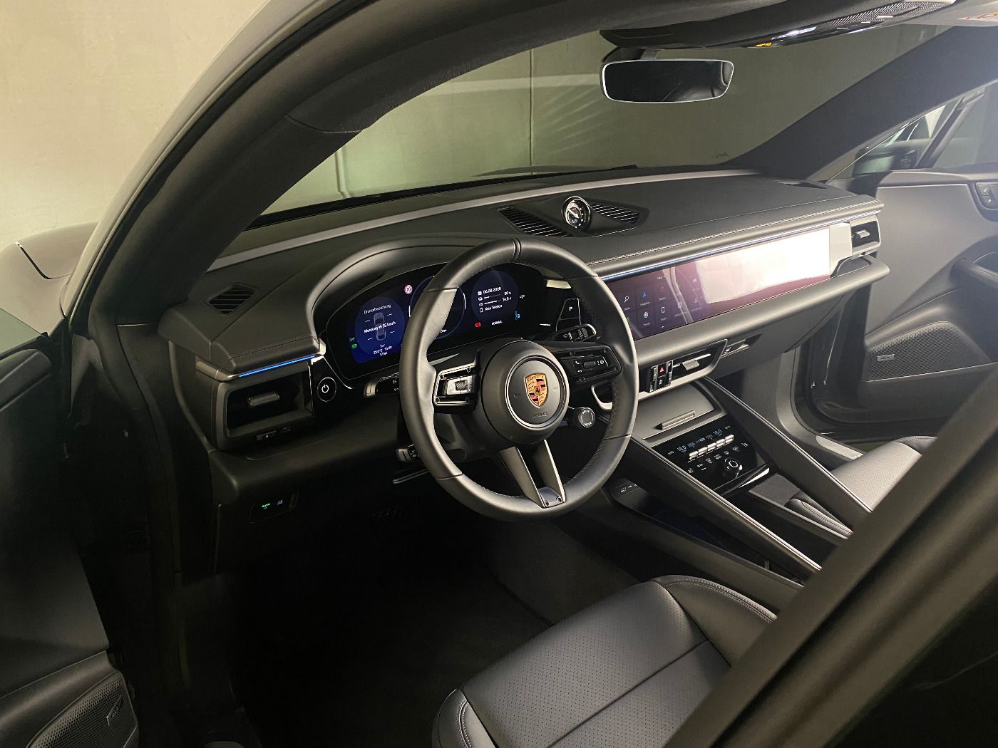 Porsche Macan 4 | Luftfederung | Panorama | BOSE | AHK |