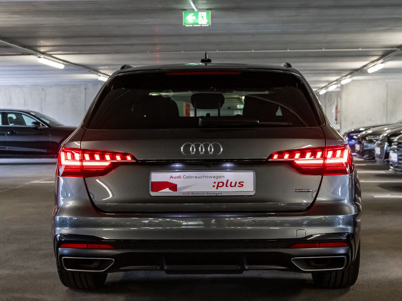 Audi A4 Avant 45 TFSI qu S line - Samsaru's Car Outlet