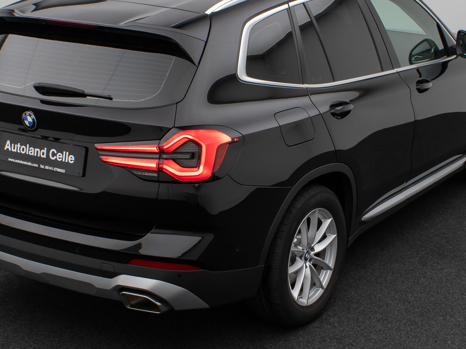 BMW X3 xD20i Sport - Samsaru's Car Outlet