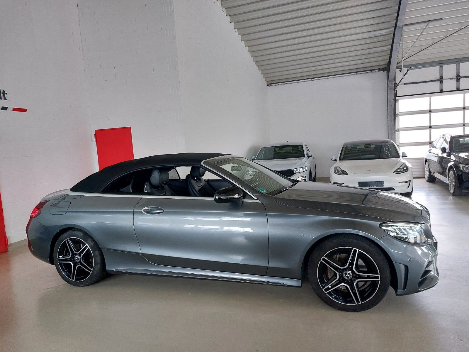 Mercedes-Benz C 180 Cabrio AMG-LINE - Samsaru's Car Outlet