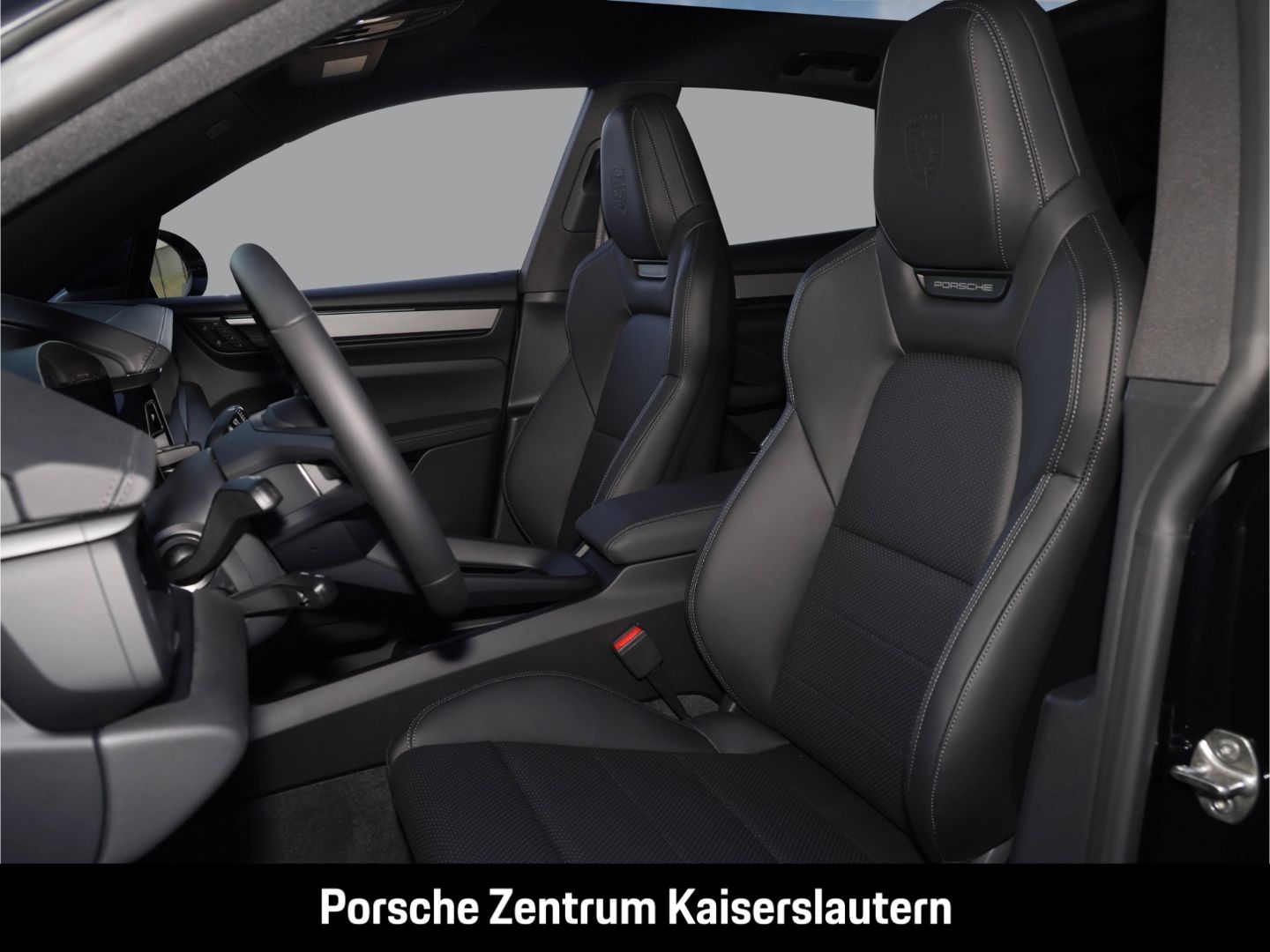 Porsche Macan 4 BOSE Luftfederung Rückfahrkamera LED