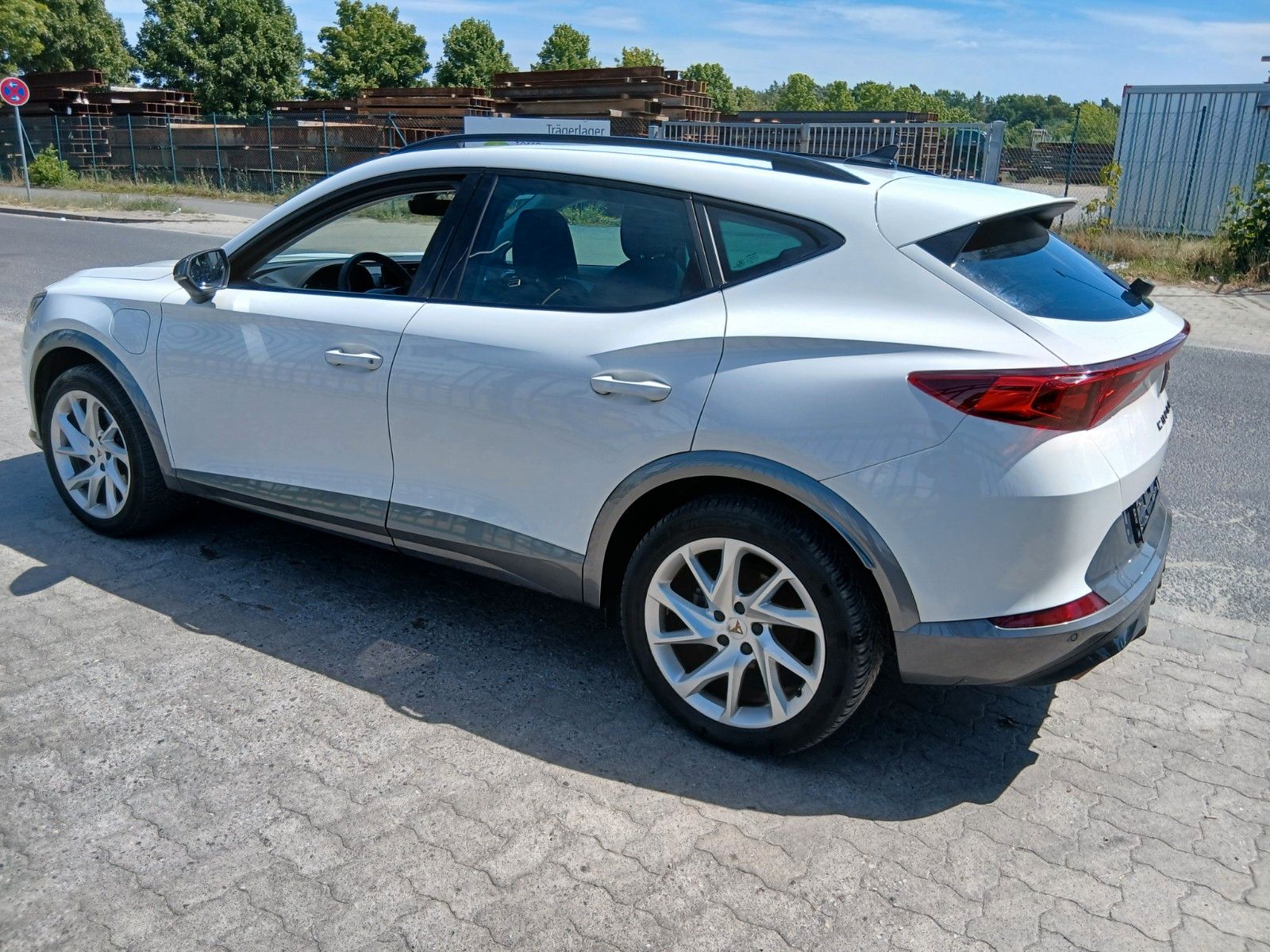 Cupra Formentor Hybrid Plug-in-Hybrid - Samsaru's Car Outlet