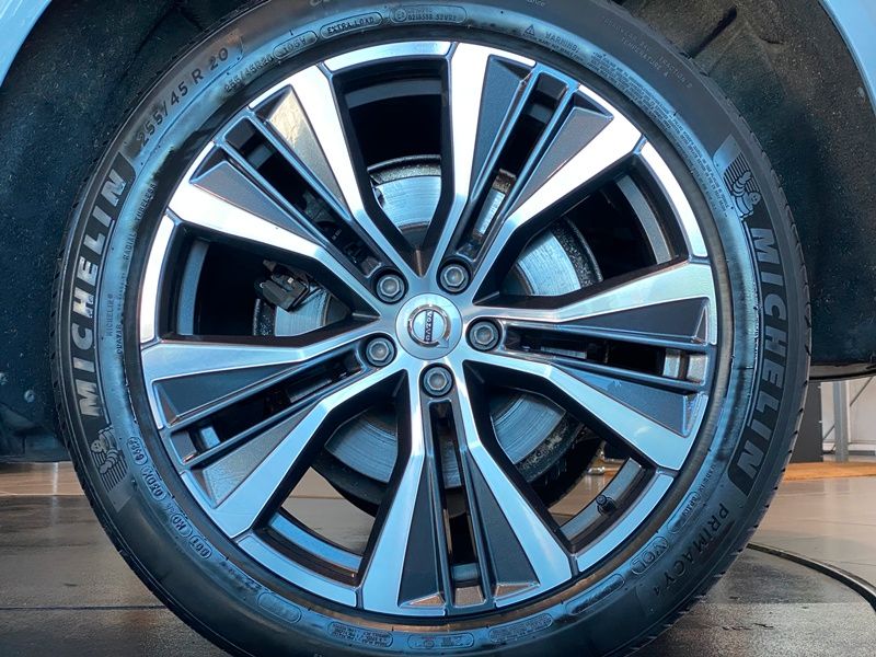Volvo XC 60 AWD Inscription Sthz Memory H&K AHK 360°