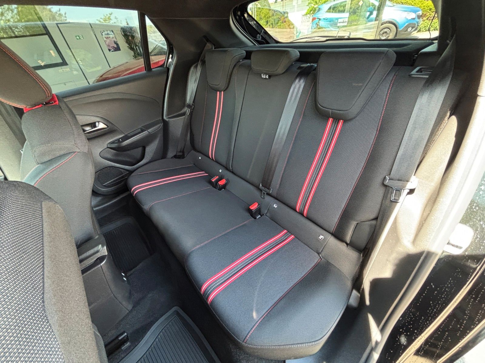 Opel Corsa-e F GS Line - Samsaru's Car Outlet