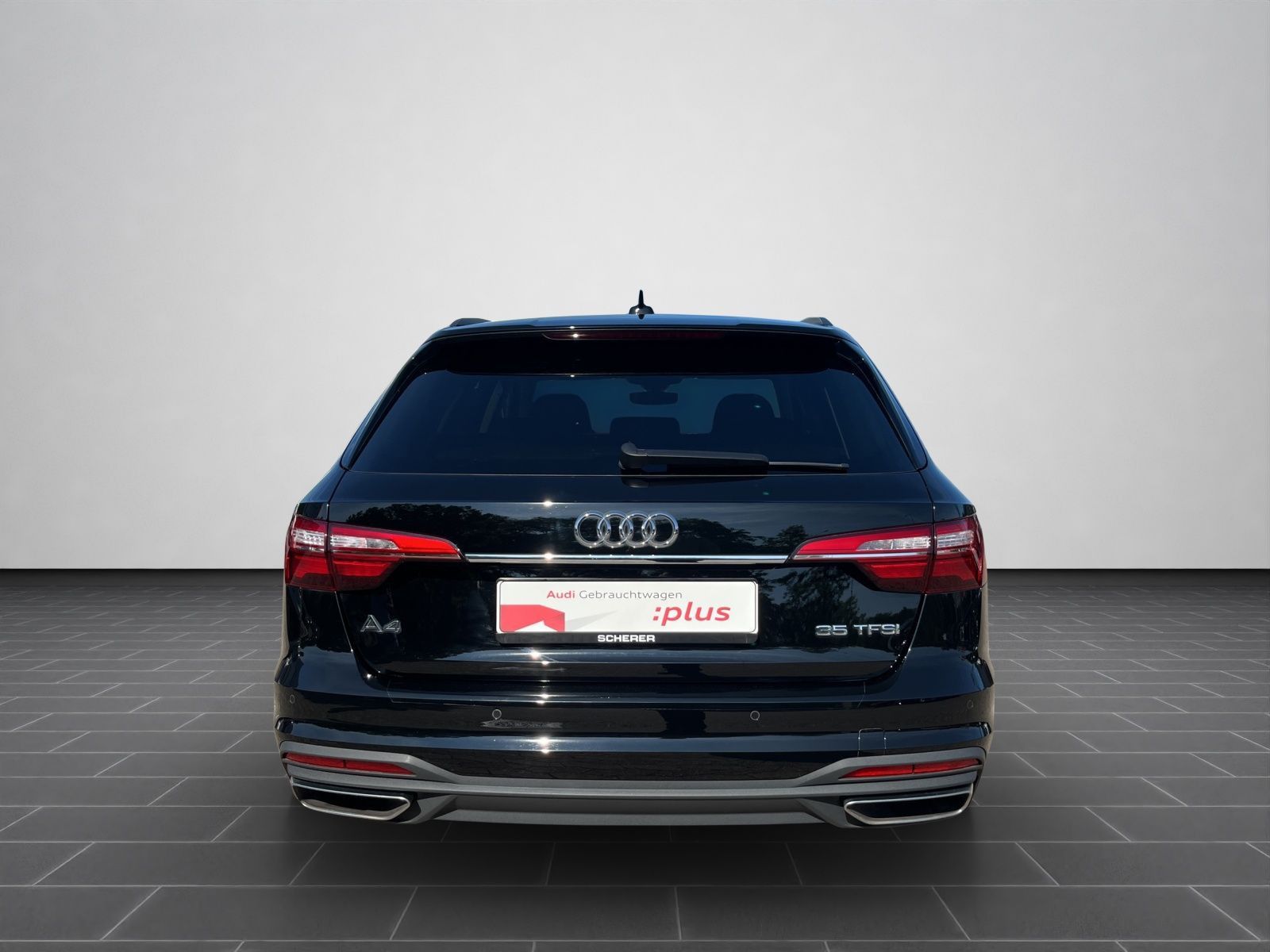 Audi A4 Avant 35 TFSI - Samsaru's Car Outlet