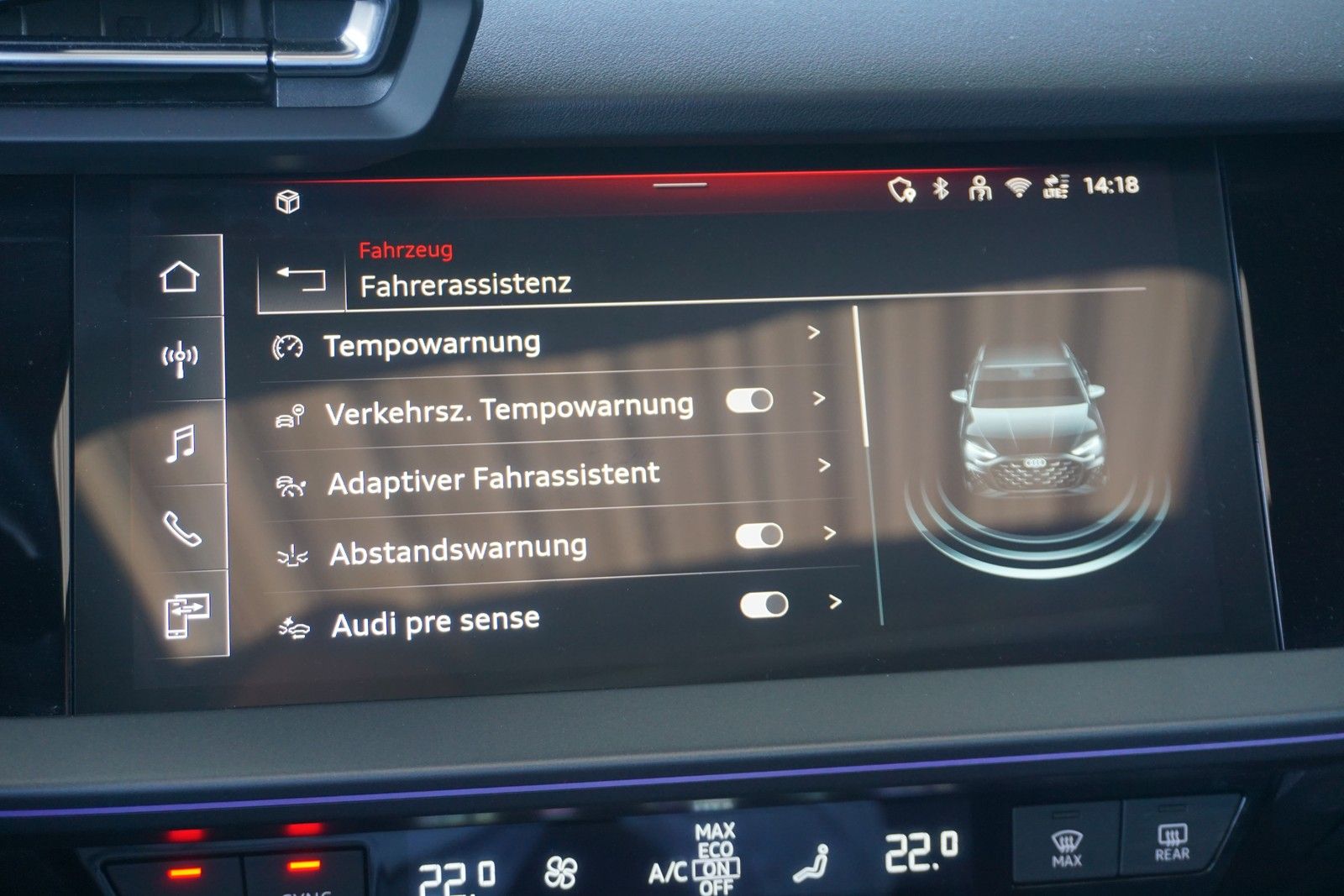 Audi A3 Sportback 35 TDI S line - Samsaru's Car Outlet