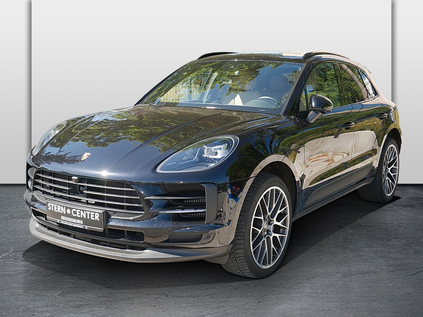 Porsche Macan S - Samsaru's Car Outlet