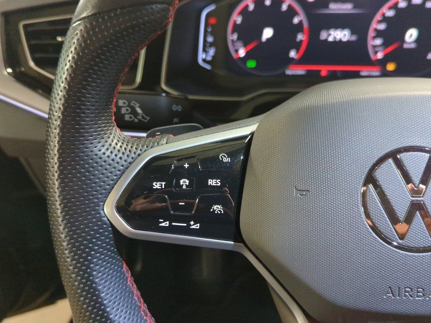 Volkswagen Polo GTI 2.0 TSI DSG MATRIX ACC KLIMA NAVI