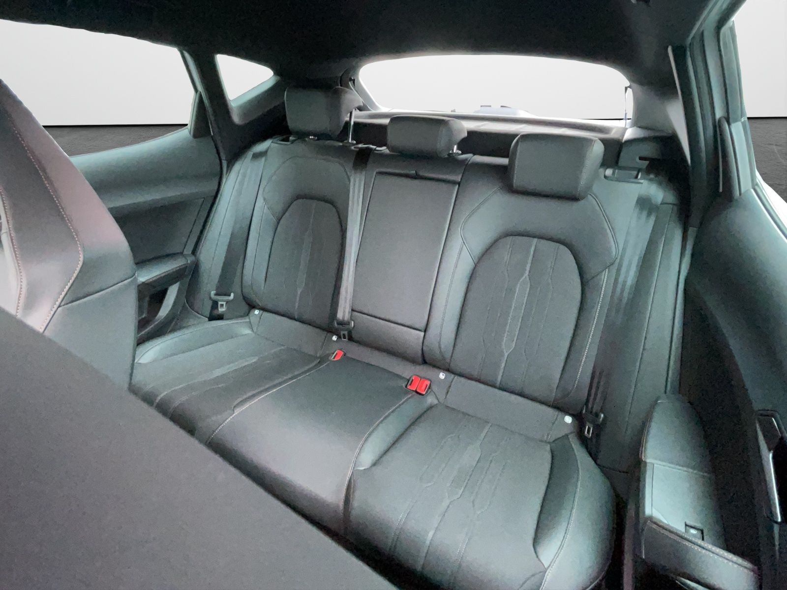 Cupra Formentor 1.4 TSI e-Hybrid  AHK Navi LED Kamera