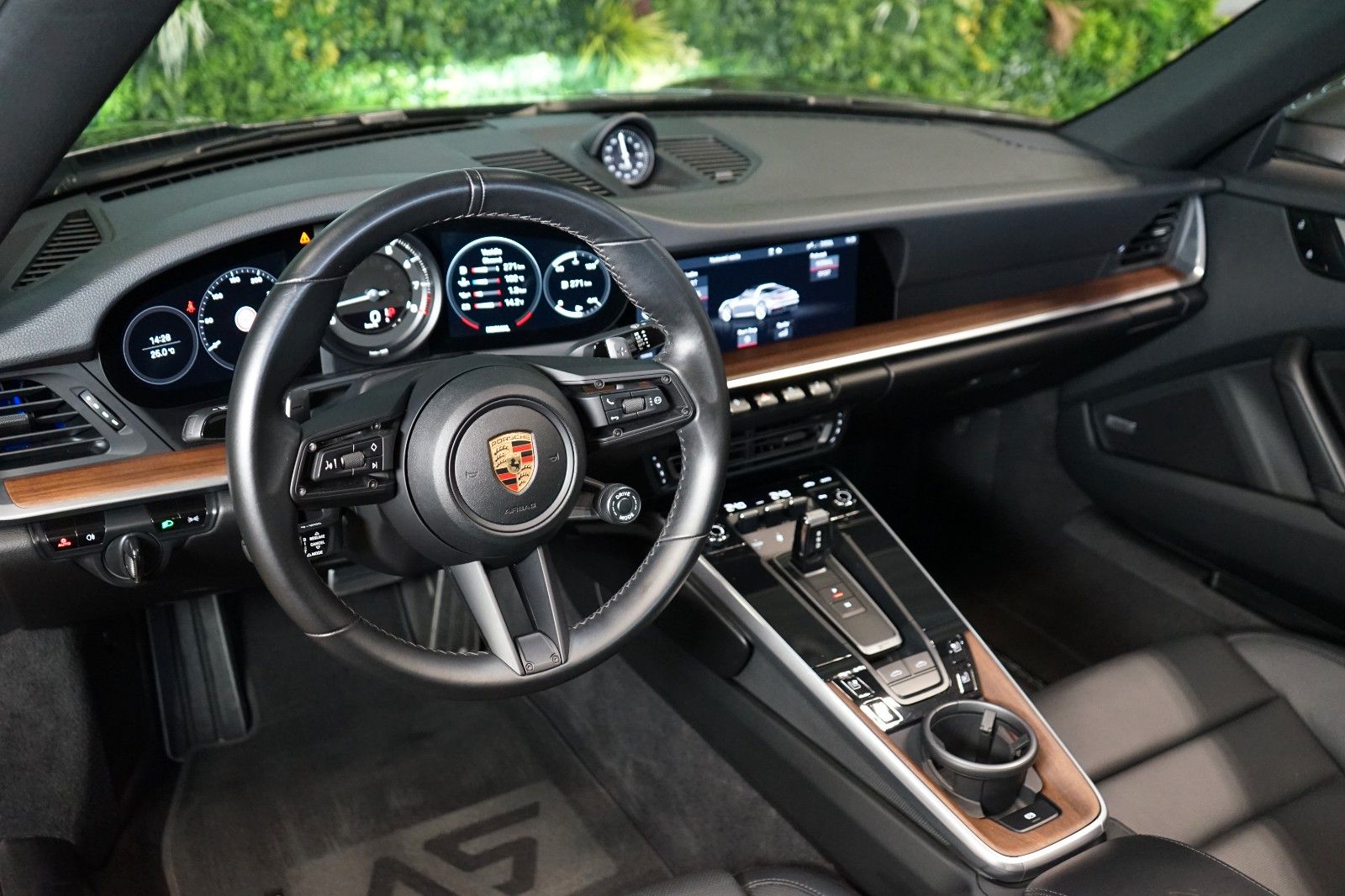 Porsche 992*TARGA 4*PDK*PDLS+*LIFT*360*136.281€ NETTO