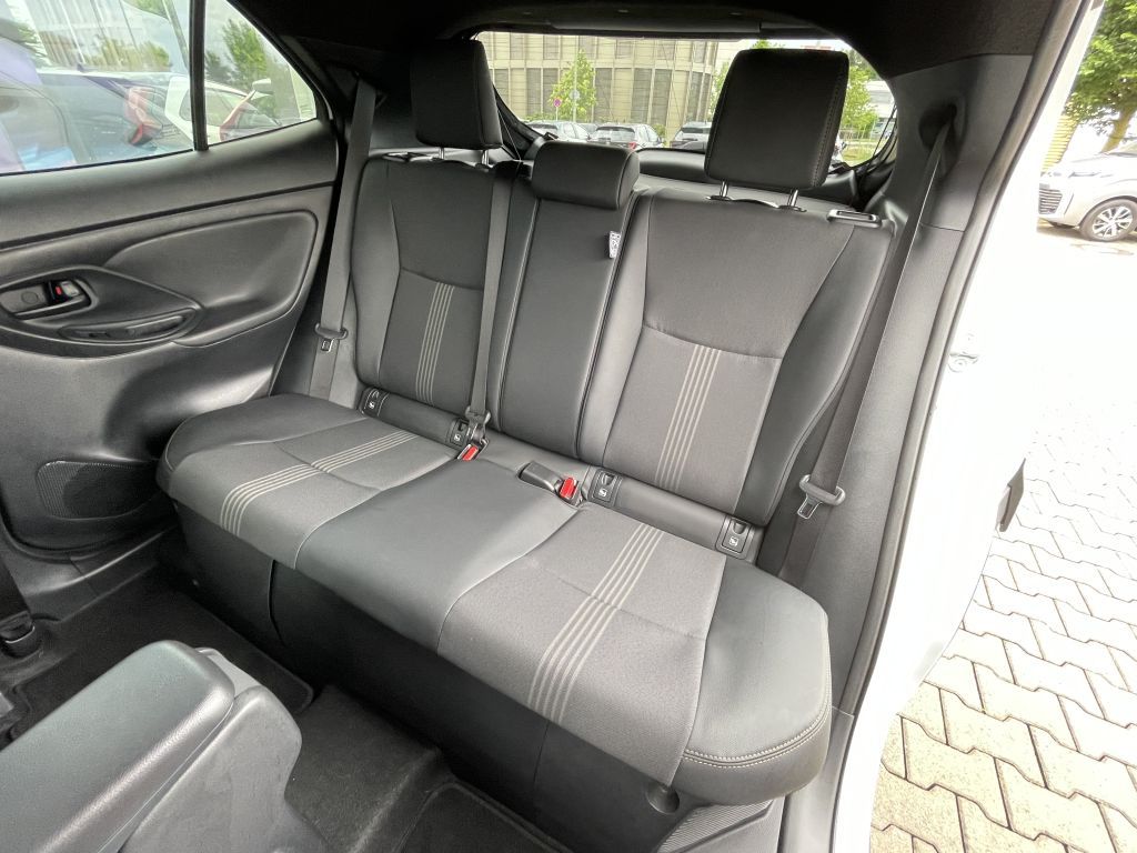 Toyota Yaris Cross Hybrid 1.5 Adventure*HUD*JBL*PDC*